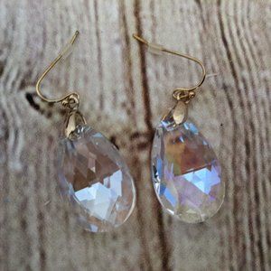 Avon Clear Crystal Drop Earrings